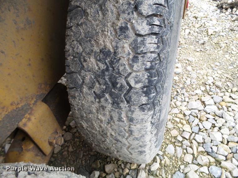 image for item FM9343 2000 Vermeer E550 Evacuator vacuum excavator