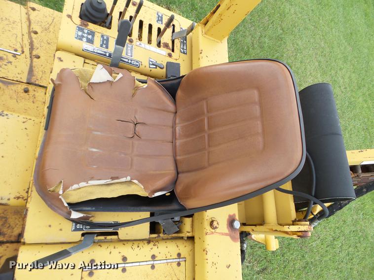 image for item FM9344 1996 Vermeer V5750 trencher