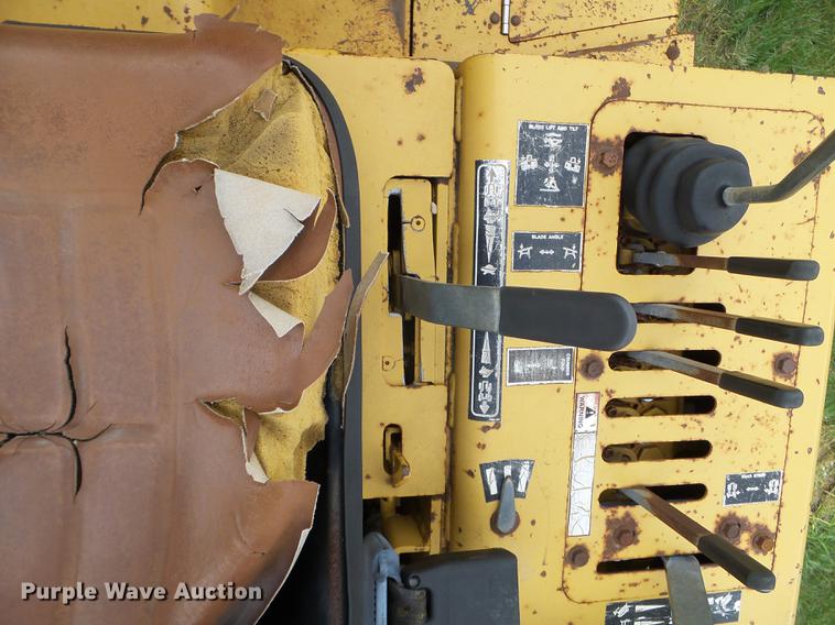 image for item FM9344 1996 Vermeer V5750 trencher