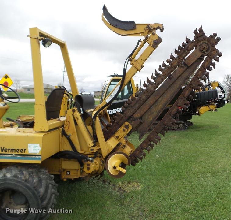 image for item FM9344 1996 Vermeer V5750 trencher