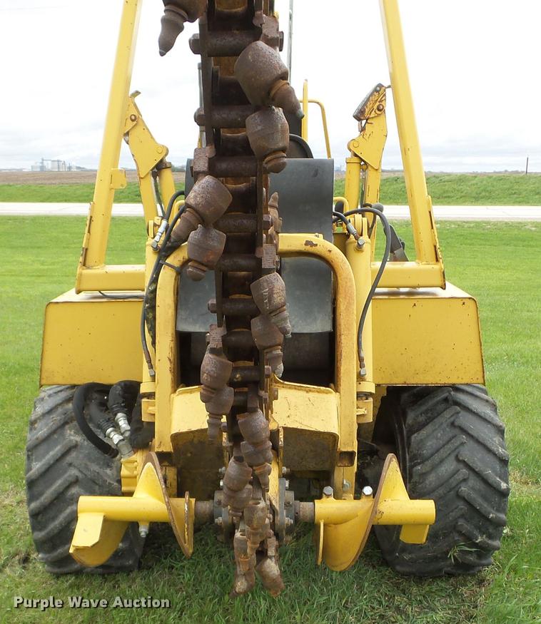 image for item FM9344 1996 Vermeer V5750 trencher