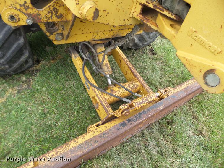 image for item FM9344 1996 Vermeer V5750 trencher
