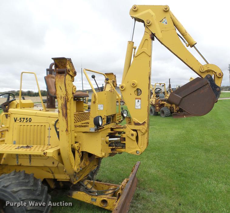 image for item FM9344 1996 Vermeer V5750 trencher