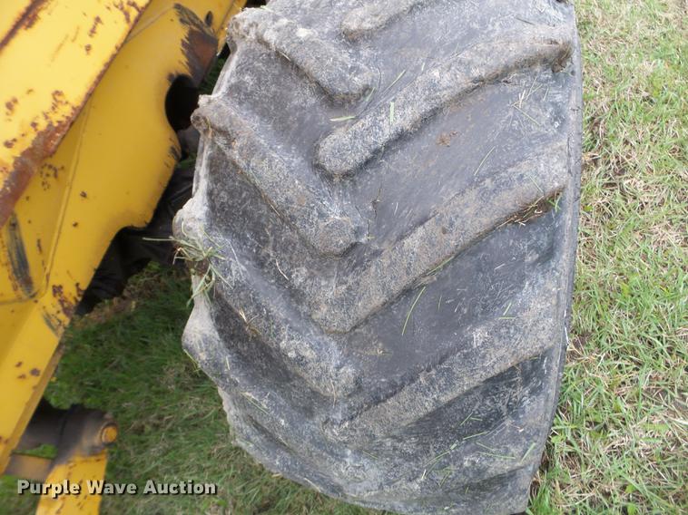 image for item FM9344 1996 Vermeer V5750 trencher