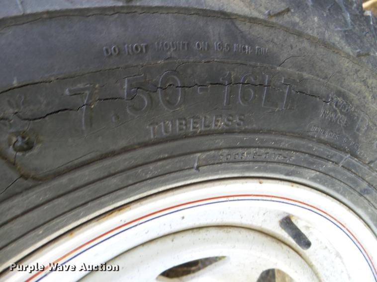 image for item FM9351 Trinity propane tank