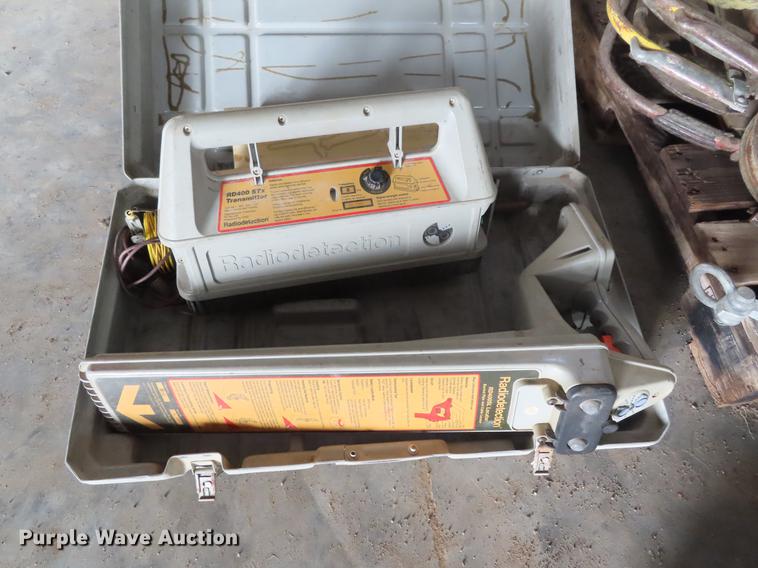 image for item G1706 Electrical items