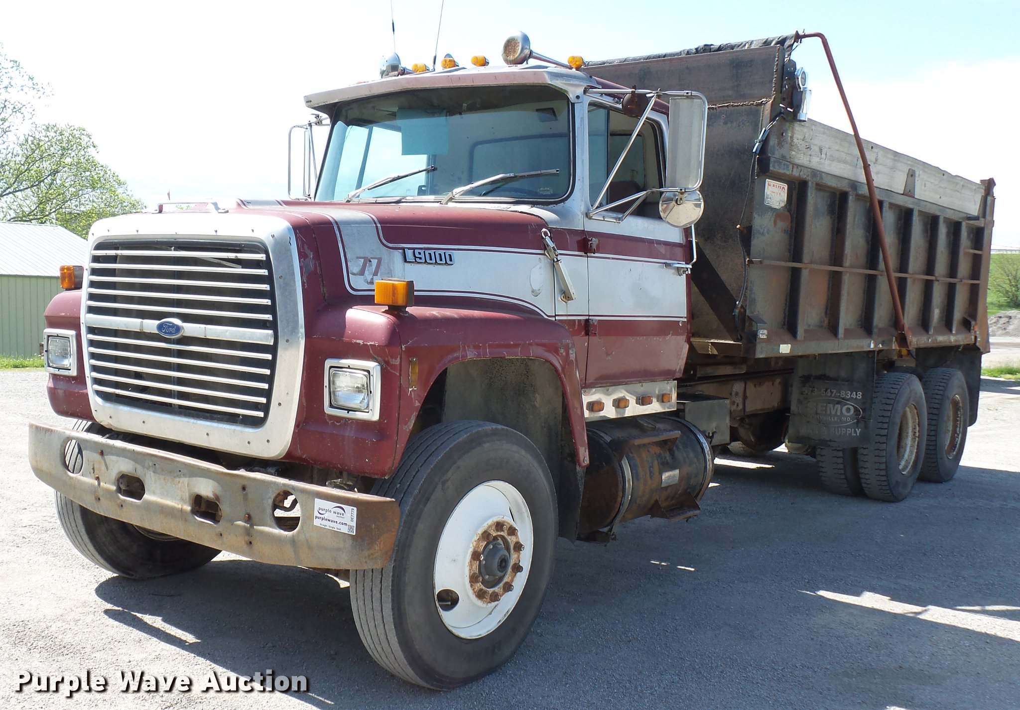 1988 Ford L9000 Dump Truck In Perryville Mo Item De7779 Sold Purple Wave