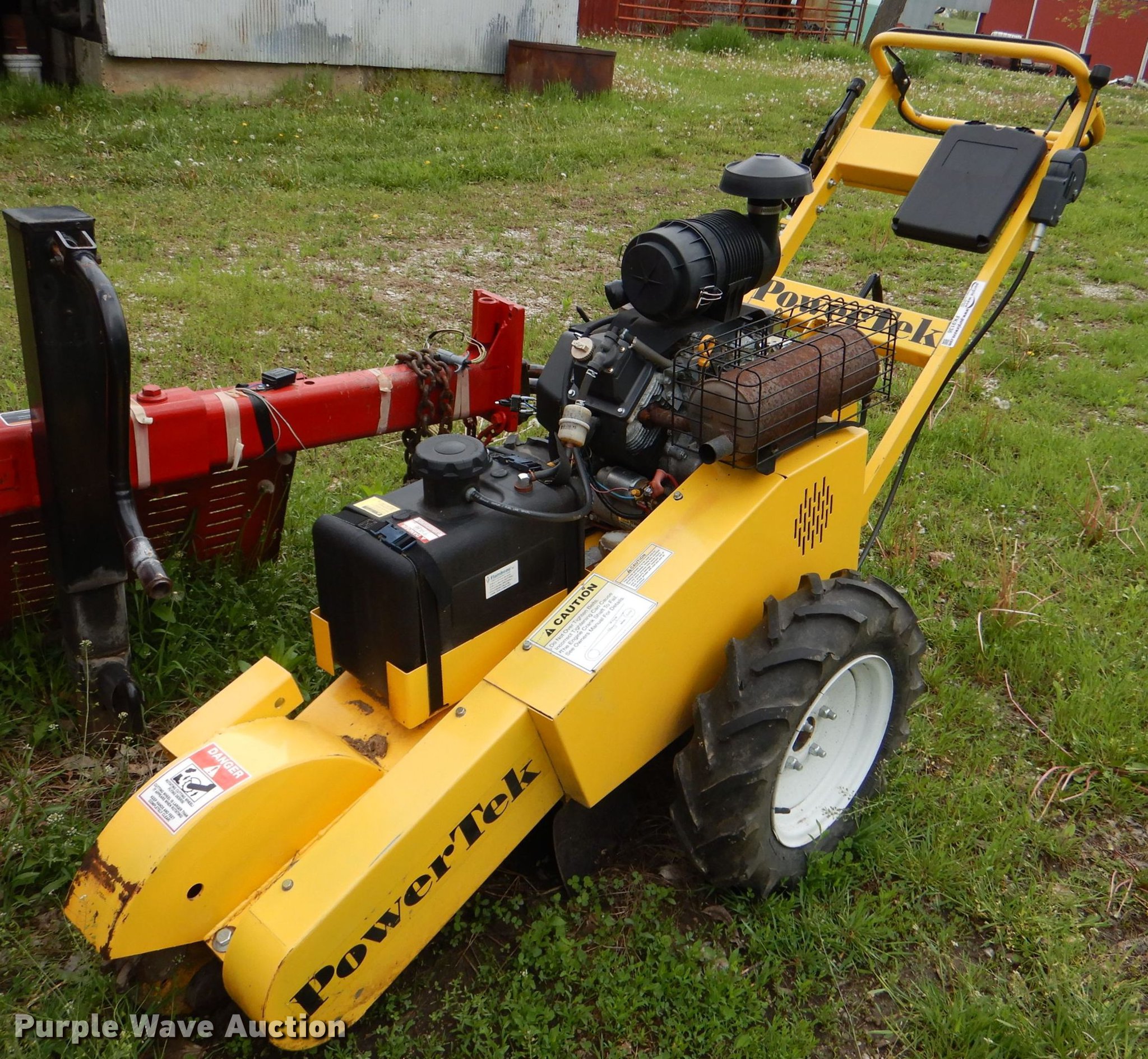 Powertek 1620P stump grinder in Lawrence, KS Item FK9136 sold