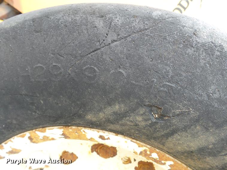 image for item CD9615 Woods 3240 batwing rotary mower