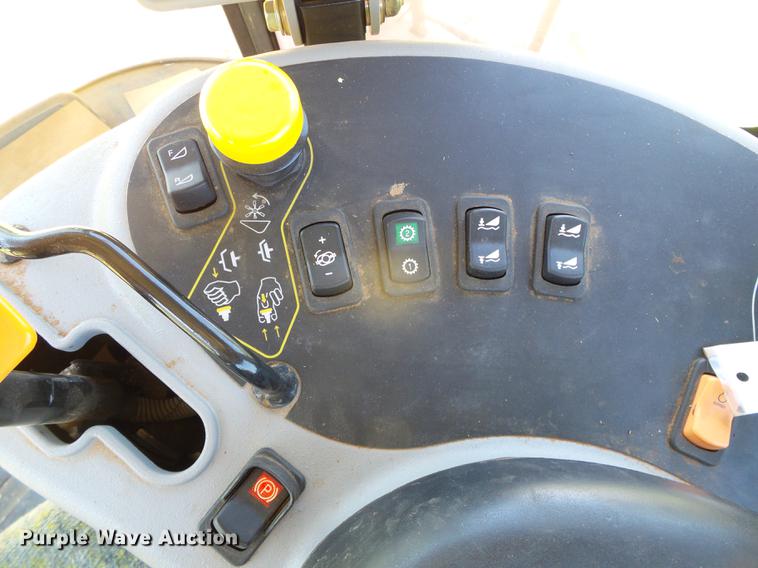 image for item DC5179 2008 New Holland H8080 windrower