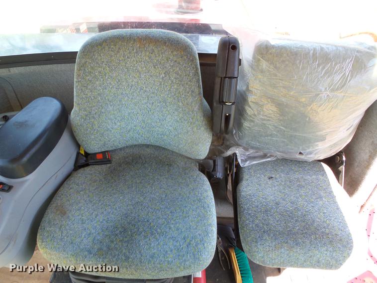 image for item DC5179 2008 New Holland H8080 windrower