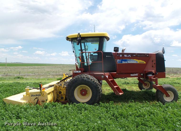 image for item DC5181 2010 New Holland H8080 windrower