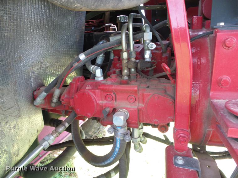 image for item DC5181 2010 New Holland H8080 windrower