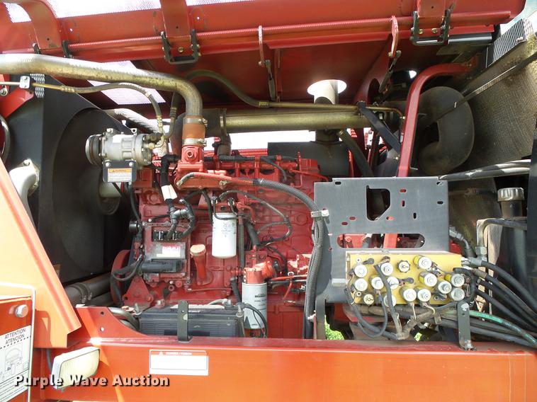 image for item DC5181 2010 New Holland H8080 windrower