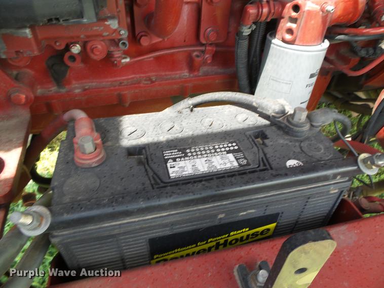 image for item DC5181 2010 New Holland H8080 windrower