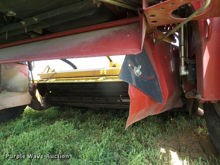 image for item DC5181 2010 New Holland H8080 windrower