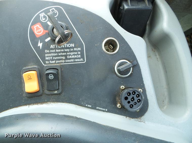 image for item DC5181 2010 New Holland H8080 windrower