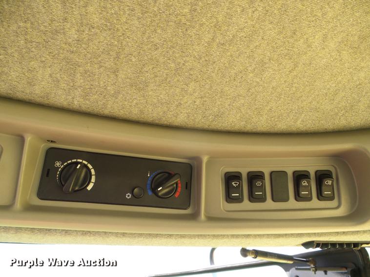 image for item DC5181 2010 New Holland H8080 windrower