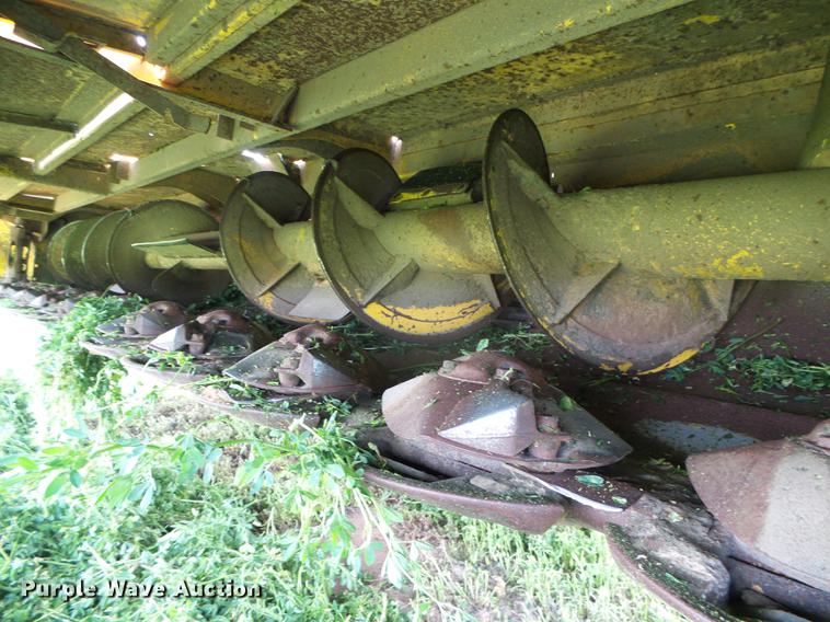 image for item DC5181 2010 New Holland H8080 windrower