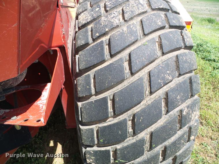 image for item DC5181 2010 New Holland H8080 windrower