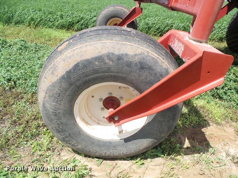 image for item DC5181 2010 New Holland H8080 windrower