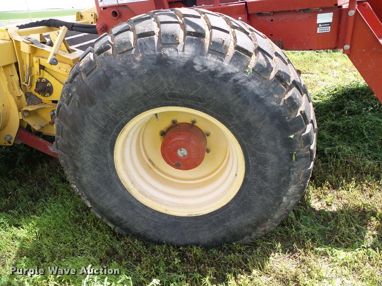 image for item DC5181 2010 New Holland H8080 windrower