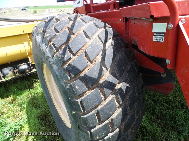 image for item DC5181 2010 New Holland H8080 windrower