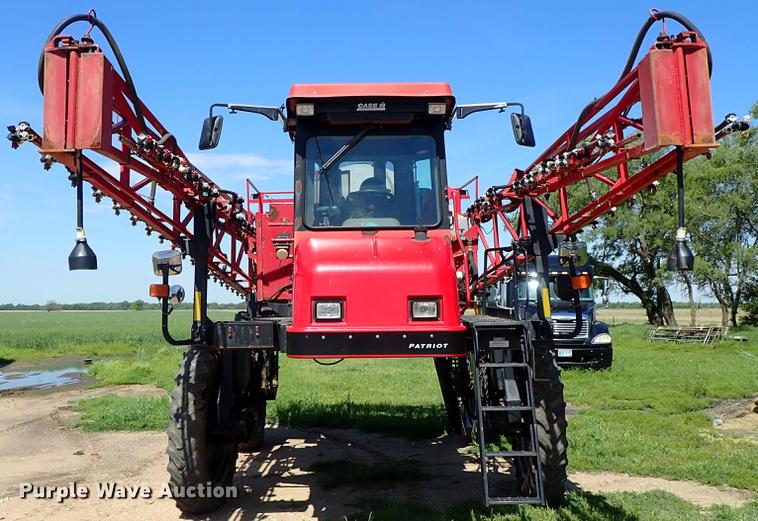 image for item DE5345 2000 Case IH Patriot SPX3185 sprayer