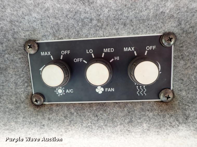 image for item DE5345 2000 Case IH Patriot SPX3185 sprayer