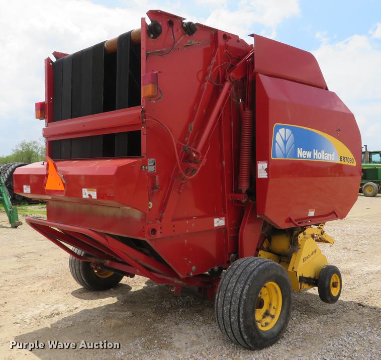image for item DE8054 2008 New Holland BR7090 round baler