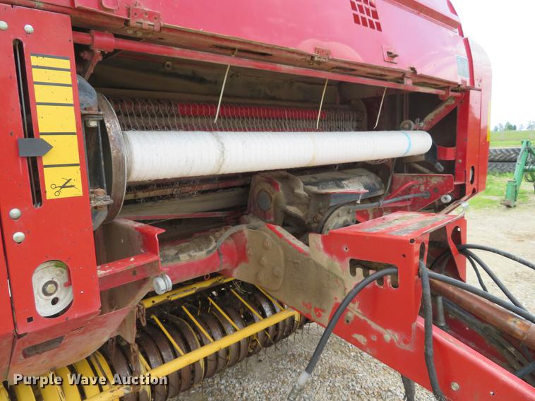 image for item DE8054 2008 New Holland BR7090 round baler
