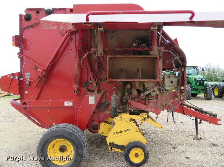 image for item DE8054 2008 New Holland BR7090 round baler