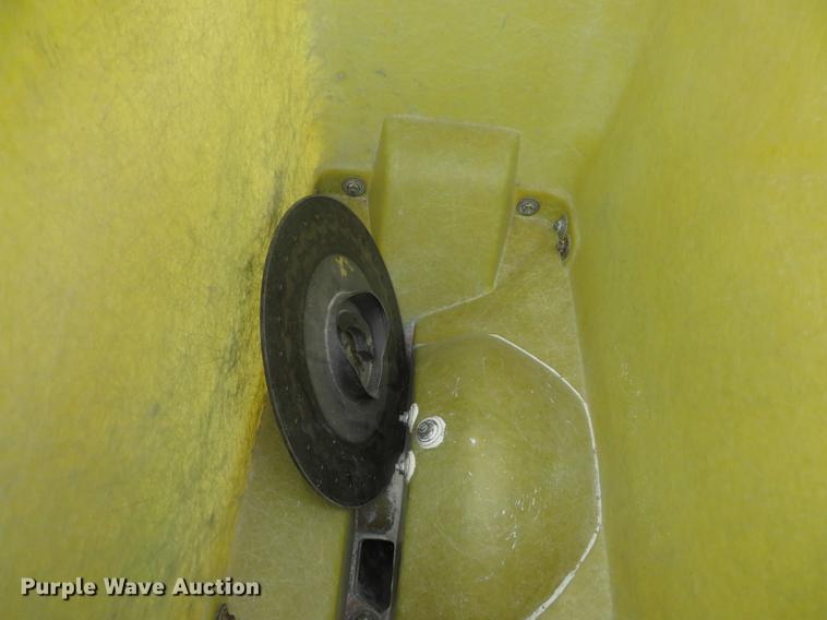 image for item DE8056 John Deere 7200 Max Emerge 2 planter