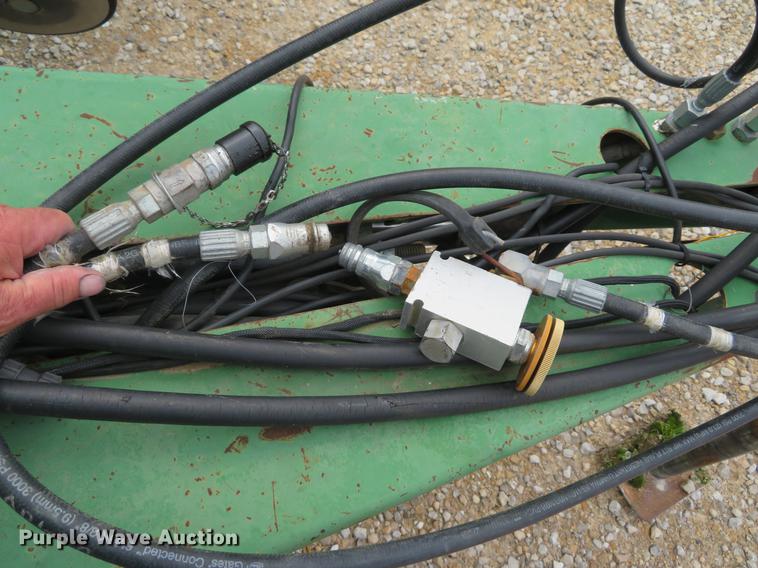 image for item DE8056 John Deere 7200 Max Emerge 2 planter