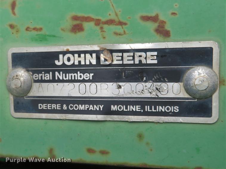 image for item DE8056 John Deere 7200 Max Emerge 2 planter