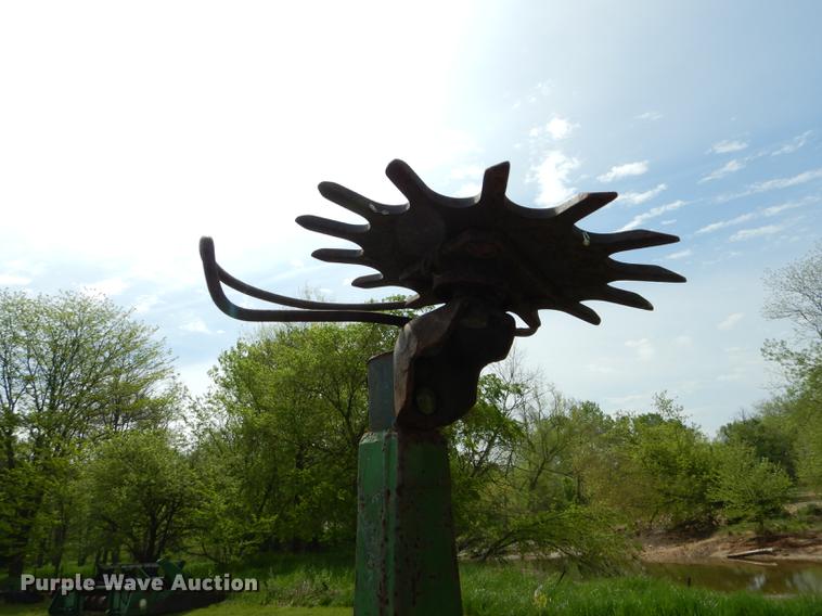 image for item DE8384 John Deere 7200 Max Emerge 2 planter