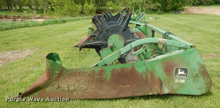image for item DE8385 John Deere 216 platform head