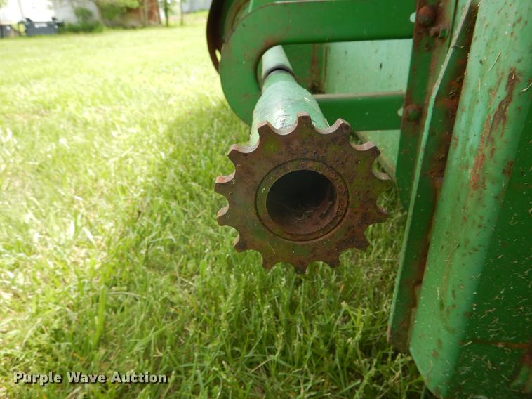 image for item DE8385 John Deere 216 platform head