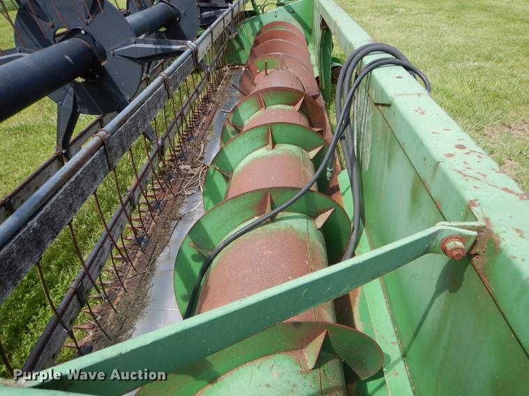 image for item DE8385 John Deere 216 platform head