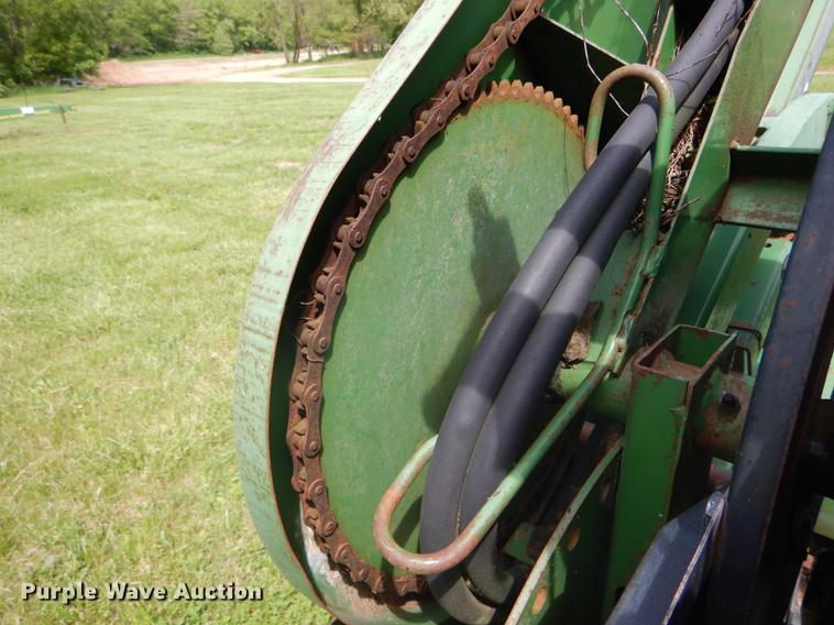 image for item DE8385 John Deere 216 platform head