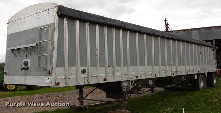 image for item DE8391 2002 Corn Husker double hopper bottom grain trailer