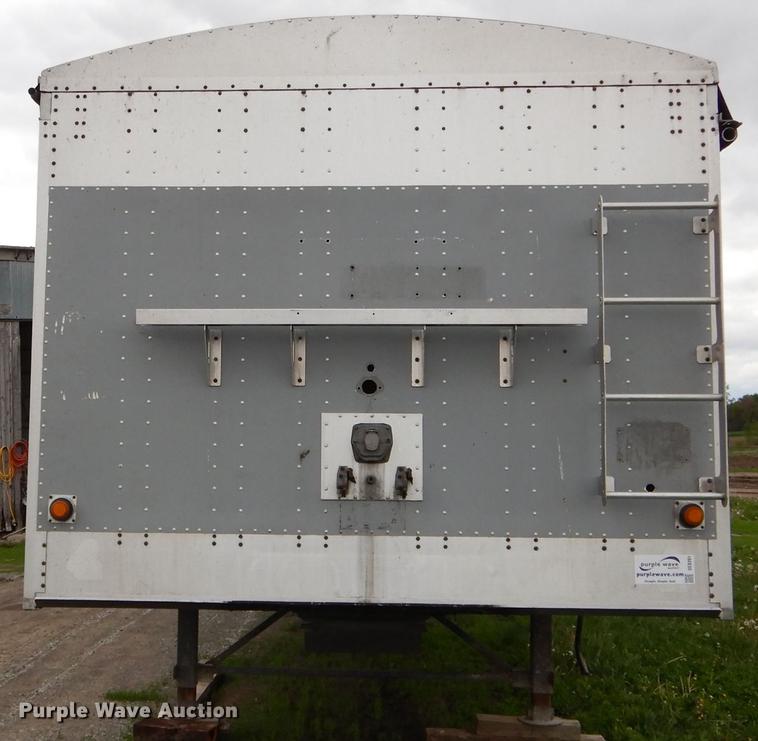 image for item DE8391 2002 Corn Husker double hopper bottom grain trailer