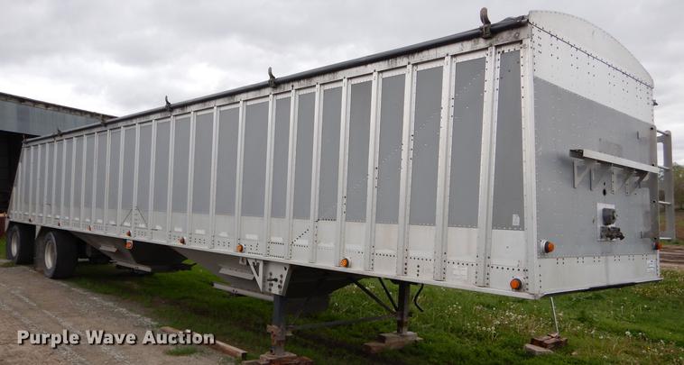 image for item DE8391 2002 Corn Husker double hopper bottom grain trailer