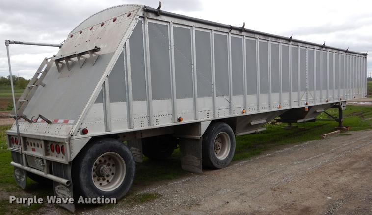 image for item DE8391 2002 Corn Husker double hopper bottom grain trailer