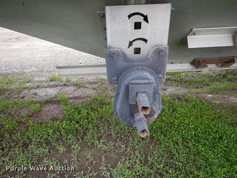 image for item DE8391 2002 Corn Husker double hopper bottom grain trailer