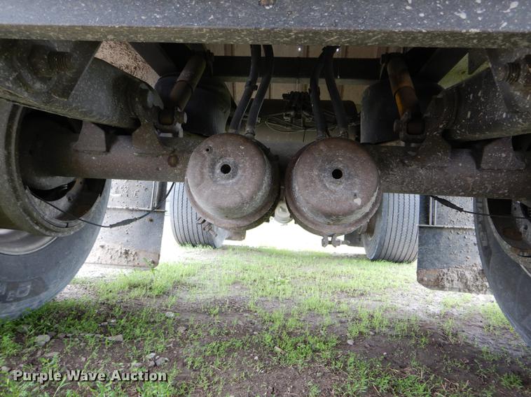 image for item DE8391 2002 Corn Husker double hopper bottom grain trailer