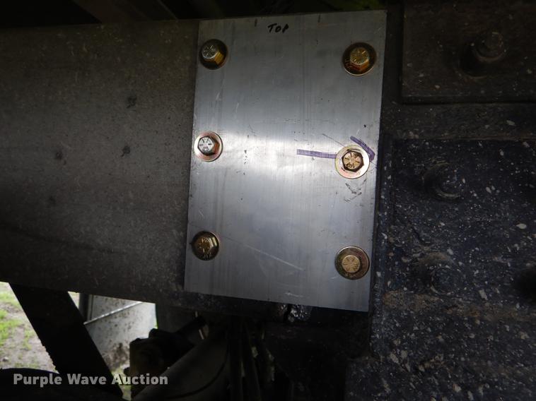 image for item DE8391 2002 Corn Husker double hopper bottom grain trailer