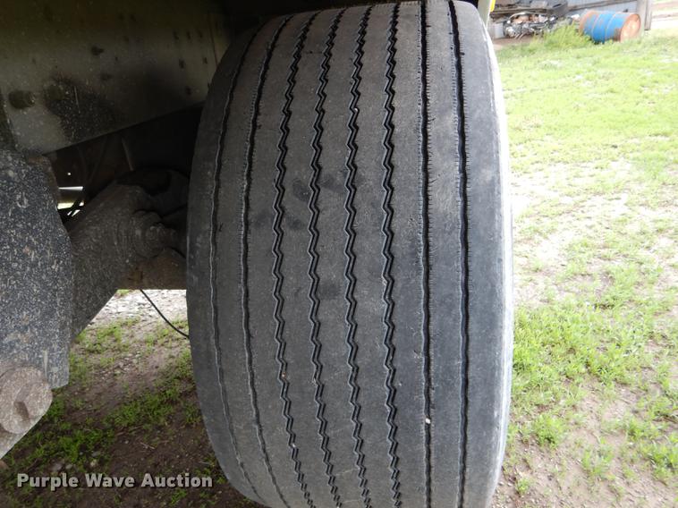 image for item DE8391 2002 Corn Husker double hopper bottom grain trailer