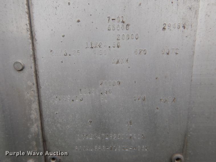 image for item DE8391 2002 Corn Husker double hopper bottom grain trailer