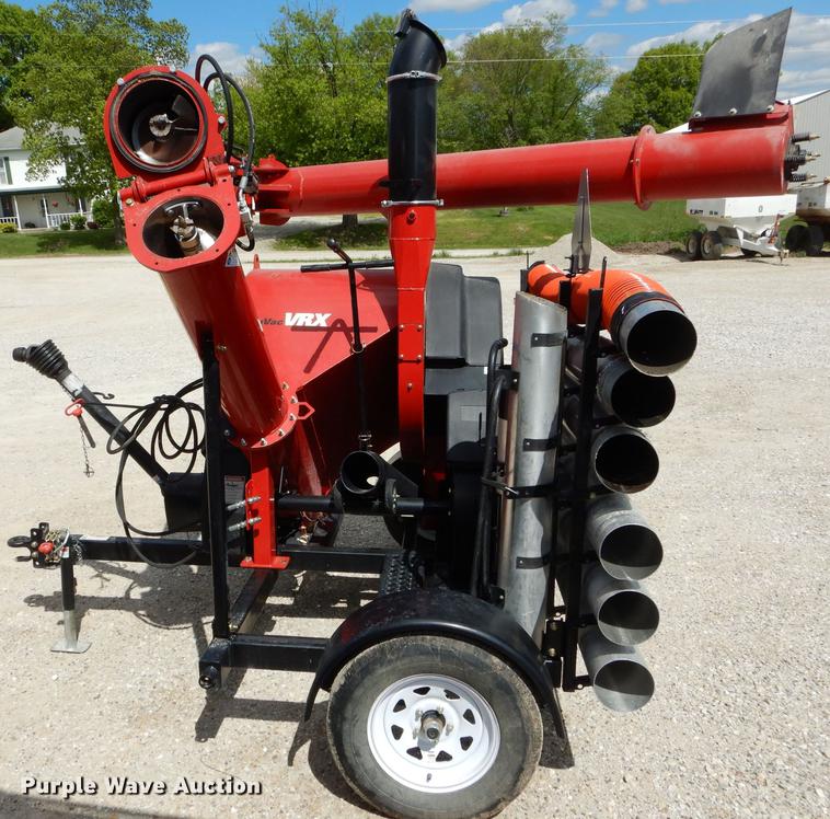 image for item DE8400 Rem VRX grain vacuum